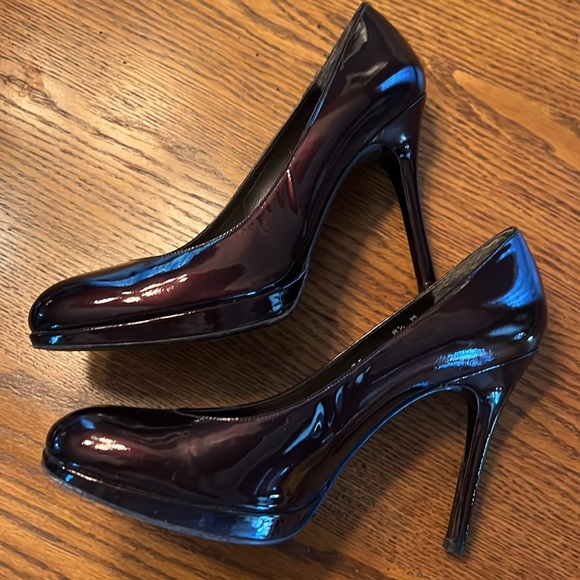 STUART WEITZMAN shoes - Picture 3 of 6